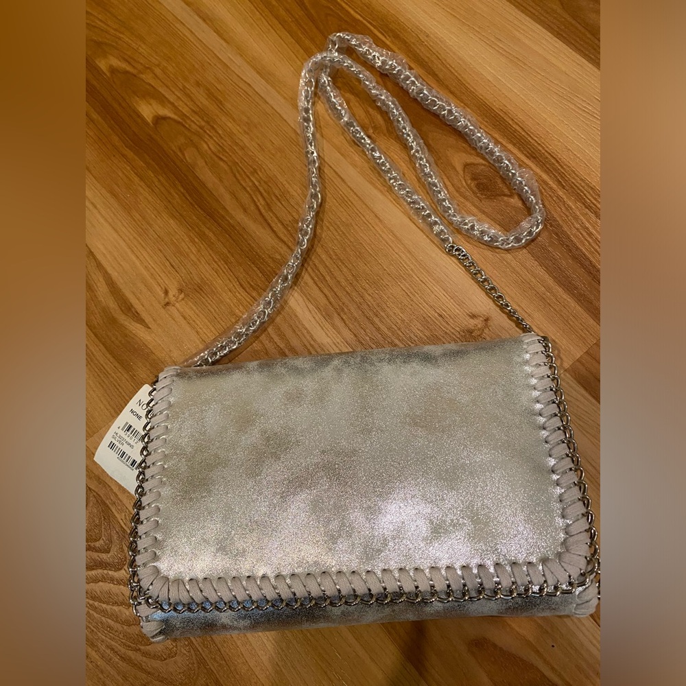 New with tags Chelsea28 Silver Metallic Chain shoulder purse/clutch